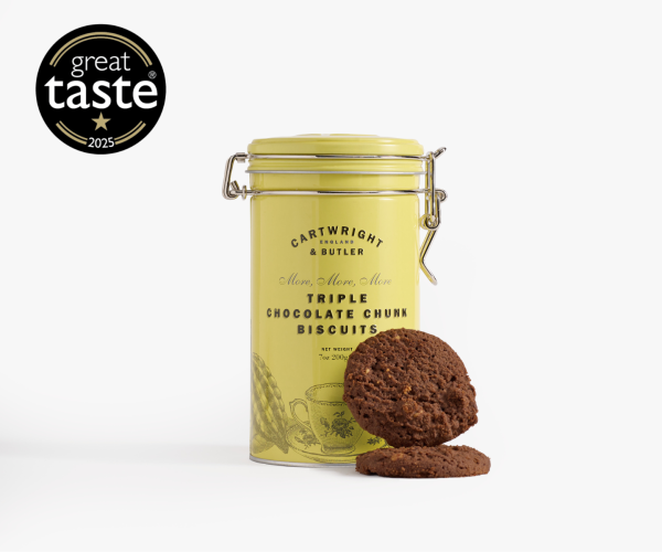 Triple Chocolate Chunk Biscuits in Tin 200γρ Cartwright & Butler