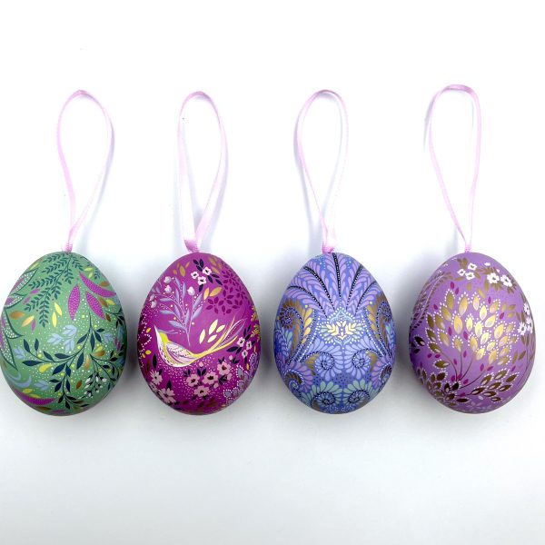 Αβγό Πασχαλινο γεμιστό με Σοκολατένια Αβγουλάκια 30γρ Sara Miller