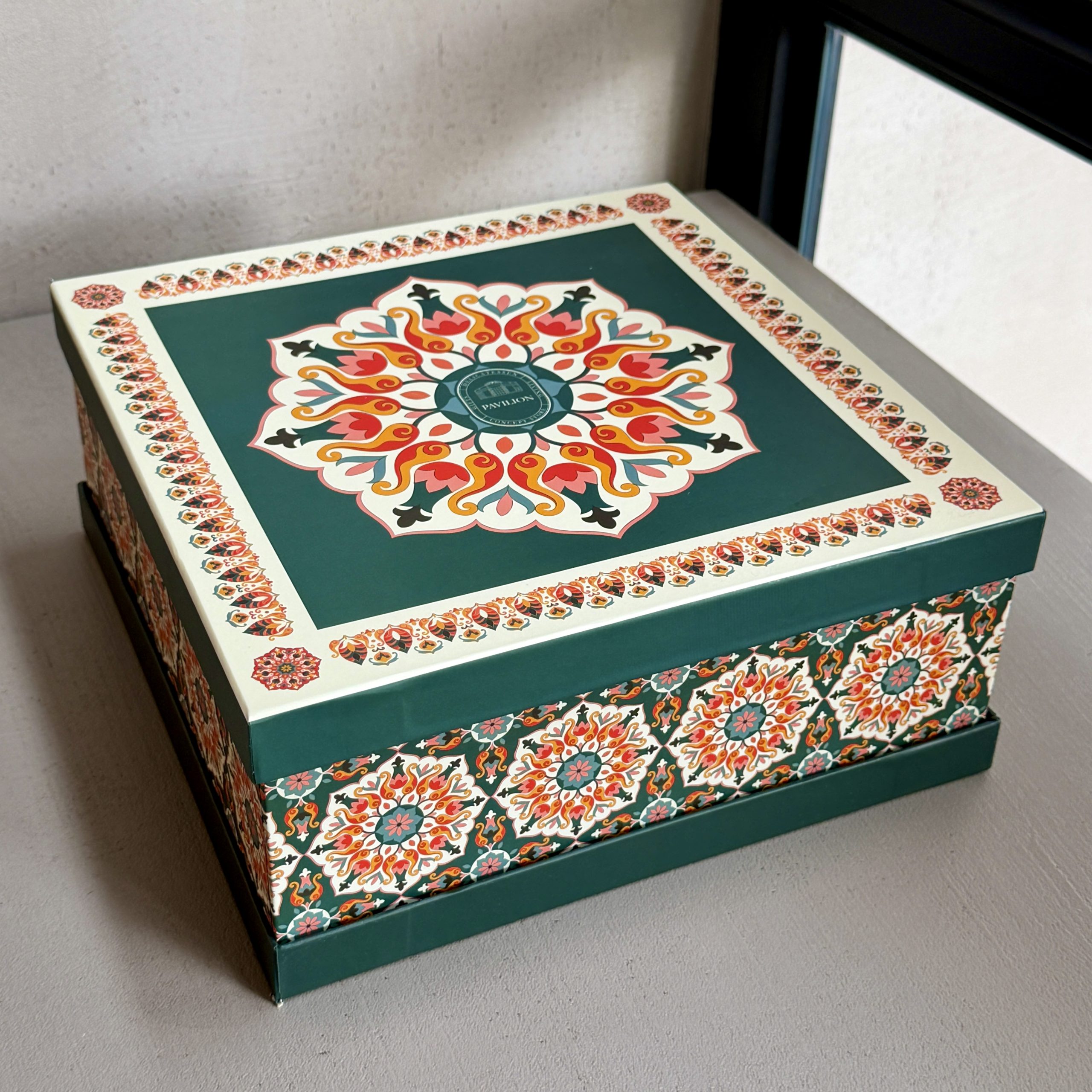Gift Box Evergreen - Image 4