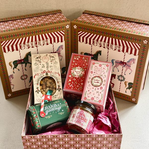 Gift Box Snowglobe